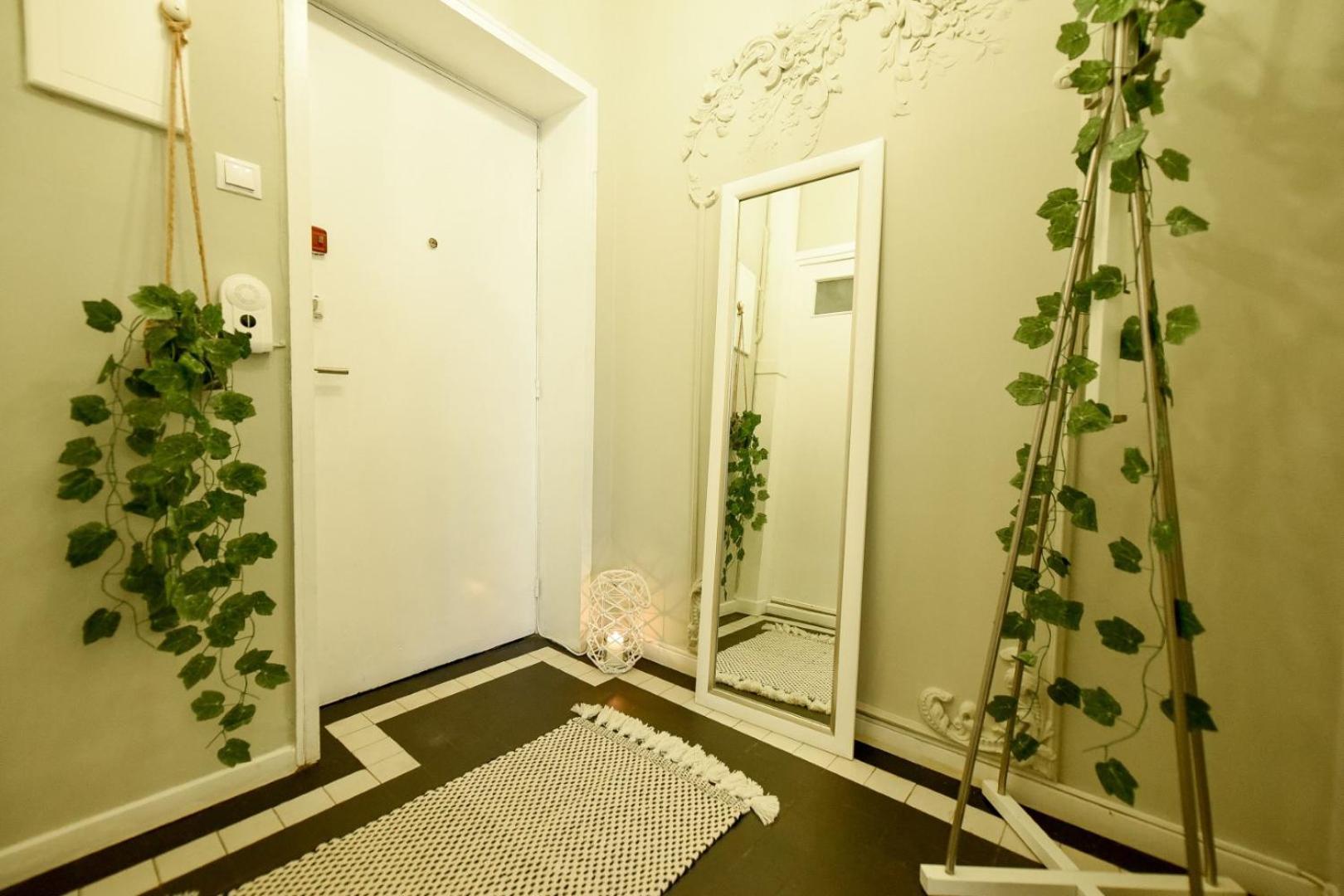 Cozy Studio Overlooking The Old Town Bukarest Exterior foto