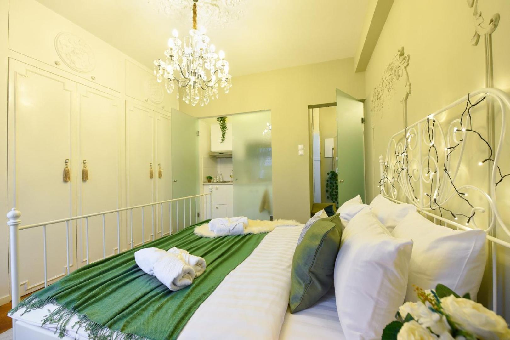 Cozy Studio Overlooking The Old Town Bukarest Exterior foto