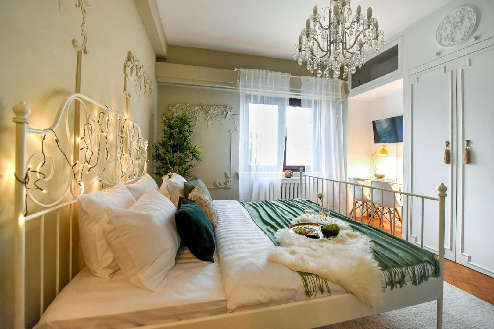Cozy Studio Overlooking The Old Town Bukarest Exterior foto